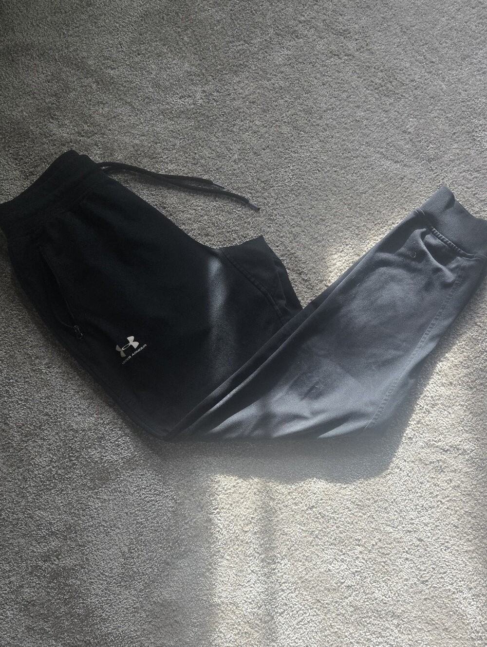 Under Armour Men's Black Athletic Jogger Pants